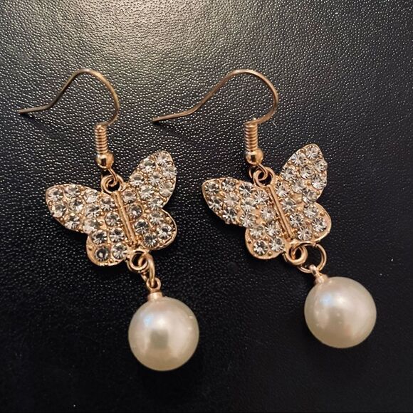Blossom Jewelry - Gold Crystal Butterfly Pearl Earrings NEW